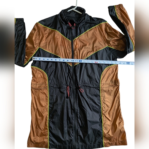 NWT Urban Outfitters Wind Breaker Color Block Large - Picture 10 of 14